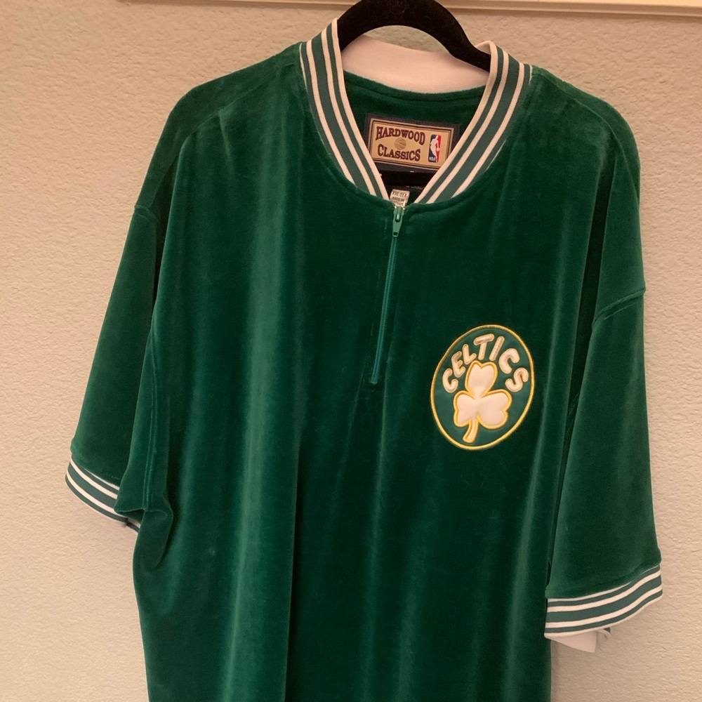 Hardwood Classics Boston Celtics Velour Shirt